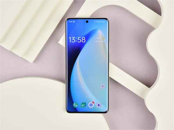 realme真我10pro+是屏幕指纹吗