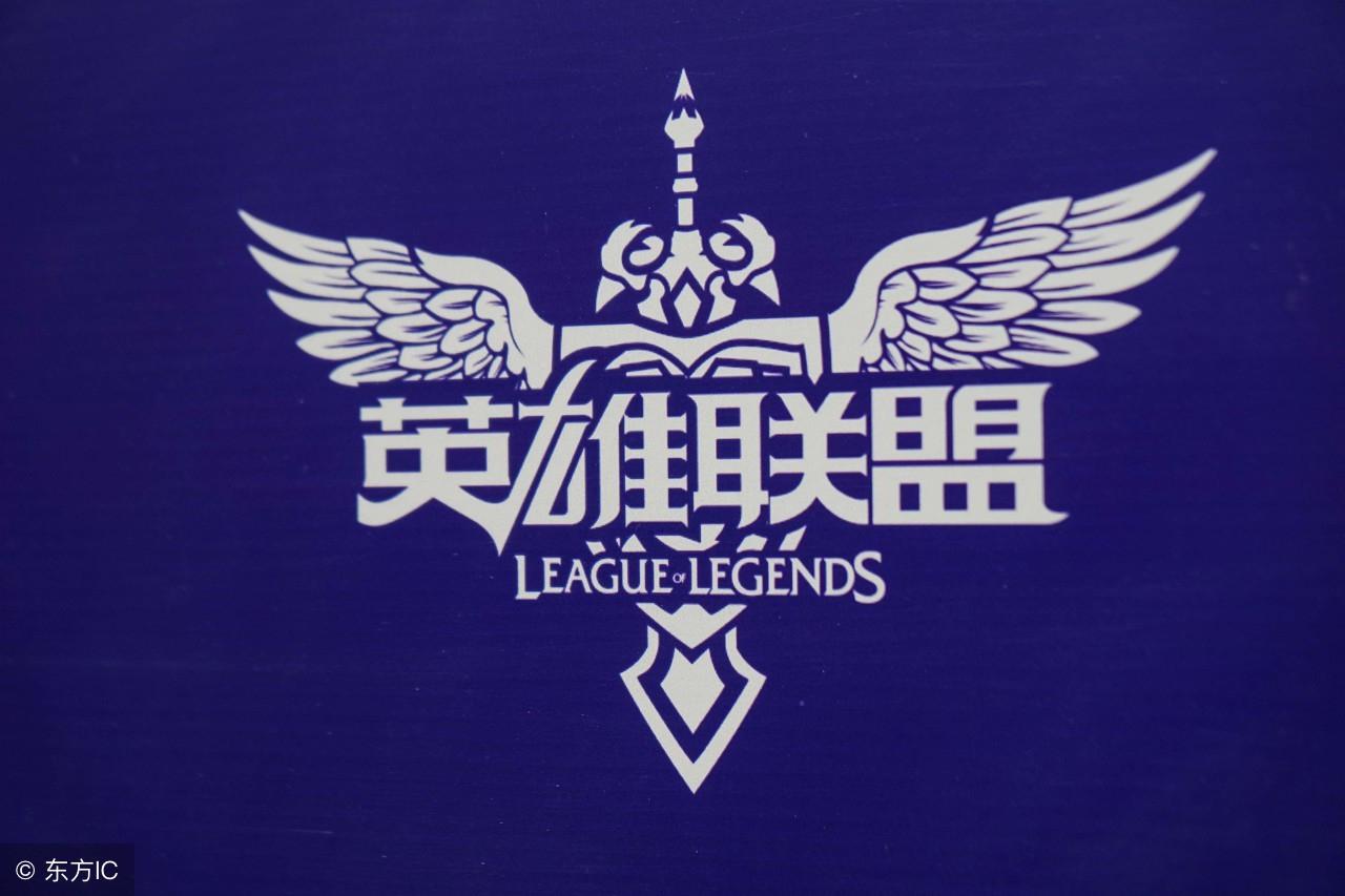 英雄联盟智能施法怎么设置视角（LOL英雄联盟新手须知游戏里快捷键的详细运用攻略大全）-图1